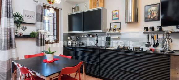 2 bedrooms Apartment in Rome, Italy No. 350372 9