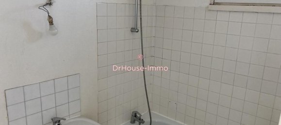 2 bedrooms House in Savigny-le-Temple, France No. 174063 10