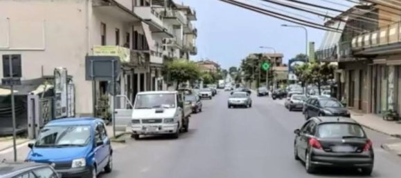 3 bedrooms Villa in Albanella, Italy No. 313620 3