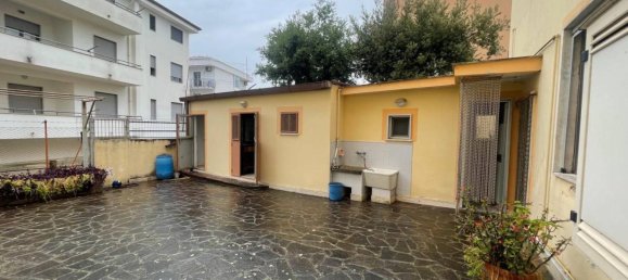 3 bedrooms Villa in Albanella, Italy No. 313620 31