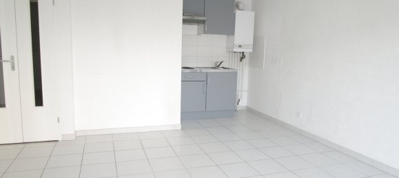 1 bedroom Apartment in Reims, France No. 49112 7