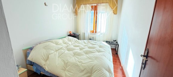 3 rooms Apartment in Tuoro sul Trasimeno, Italy No. 232124 7