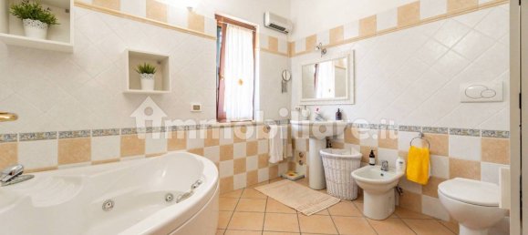 3 bedrooms Villa in Guidonia Montecelio, Italy No. 349233 21