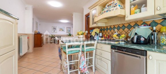 3 bedrooms Villa in Guidonia Montecelio, Italy No. 349233 10