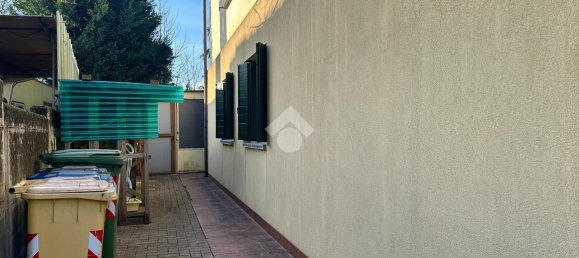 4-salle Villa à Campodarsego, Italy No. 29453 32