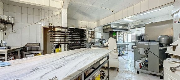 3 bedrooms House in Portimao, Portugal No. 62906 3