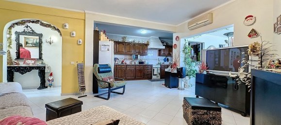 3 bedrooms House in Portimao, Portugal No. 62906 9