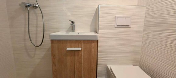 2-Zimmer Wohnung in Nice, France, Nr. 325831 3