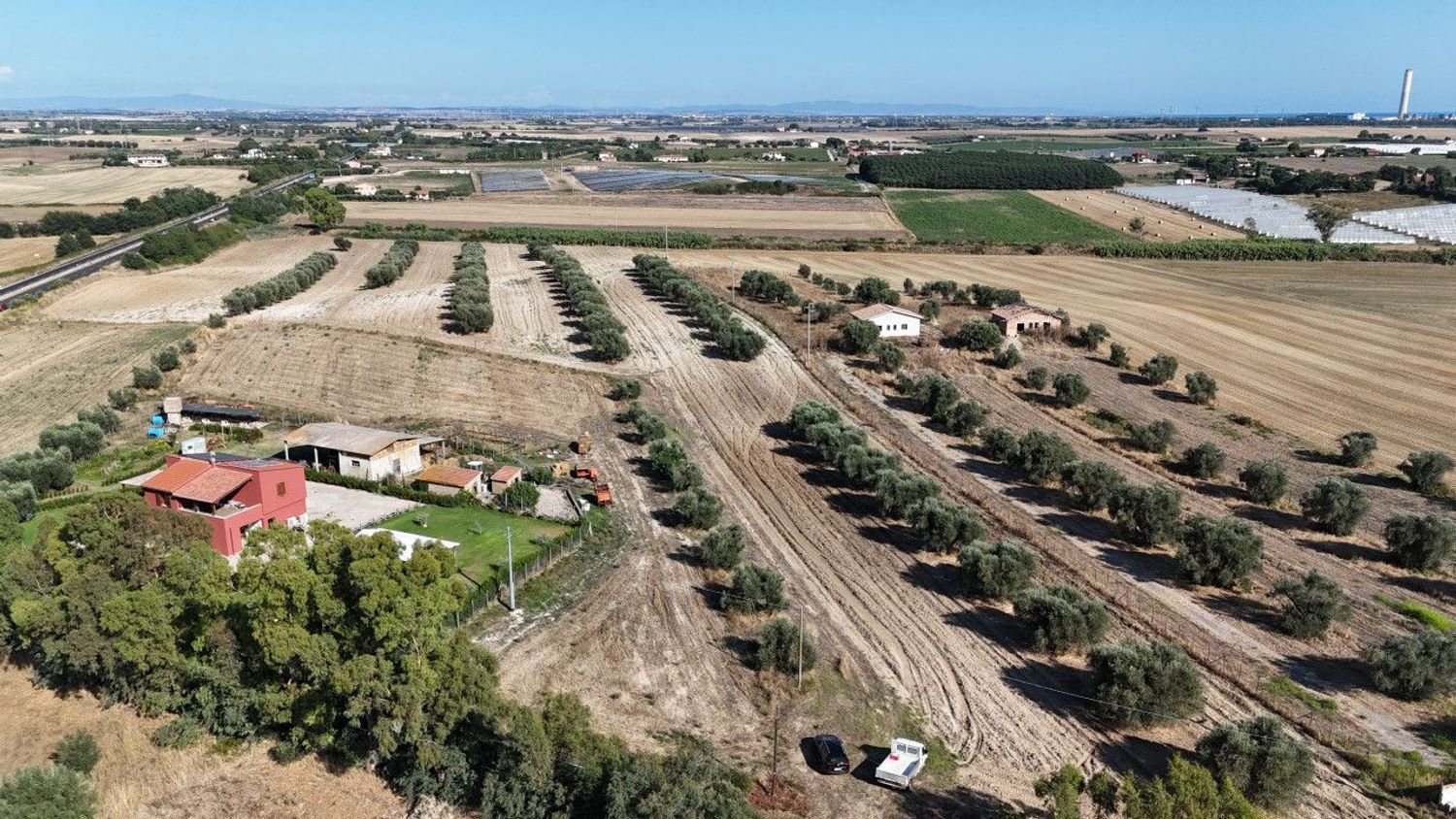 57000m² Land in Montalto di Castro, Italy No. 290477