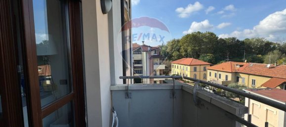 2 bedrooms Apartment in Castellanza, Italy No. 126764 7
