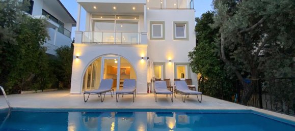 Villa 4+5 in Kalkan, Turkey No. 12856 12