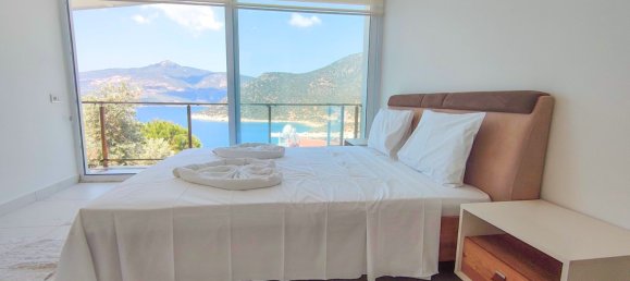 Villa 4+5 in Kalkan, Turkey No. 12856 3
