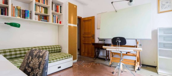 3 Schlafzimmer Wohnung in Genoa, Italy, Nr. 101637 4