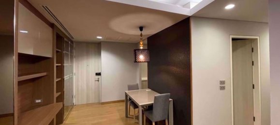 2 bedrooms Condo in The Lumpini 24 Bangkok, Thailand No. 30628 4