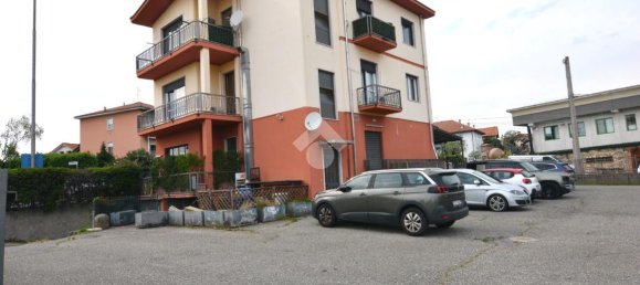 3-salle Appartement à Bernareggio, Italy No. 8307 19