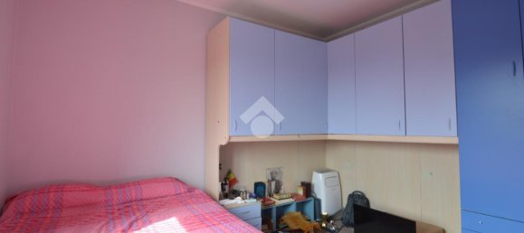 3-salle Appartement à Bernareggio, Italy No. 8307 18