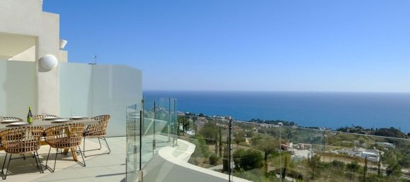 3 bedrooms Penthouse in Benalmadena, Spain No. 179970 21