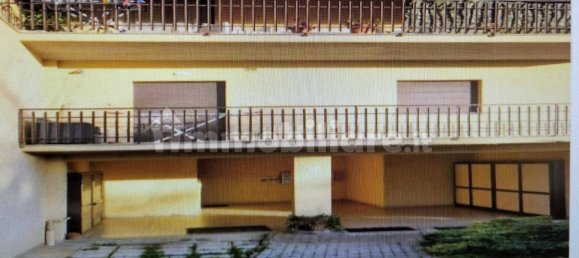 3 bedrooms Apartment in Passignano sul Trasimeno, Italy No. 50344 2