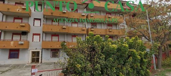 Квартира с 4 комнатами в Фалерна, Италия № 296752 2