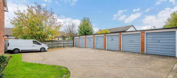 2 bedrooms Apartment in Ashtead, United Kingdom No. 9749 20