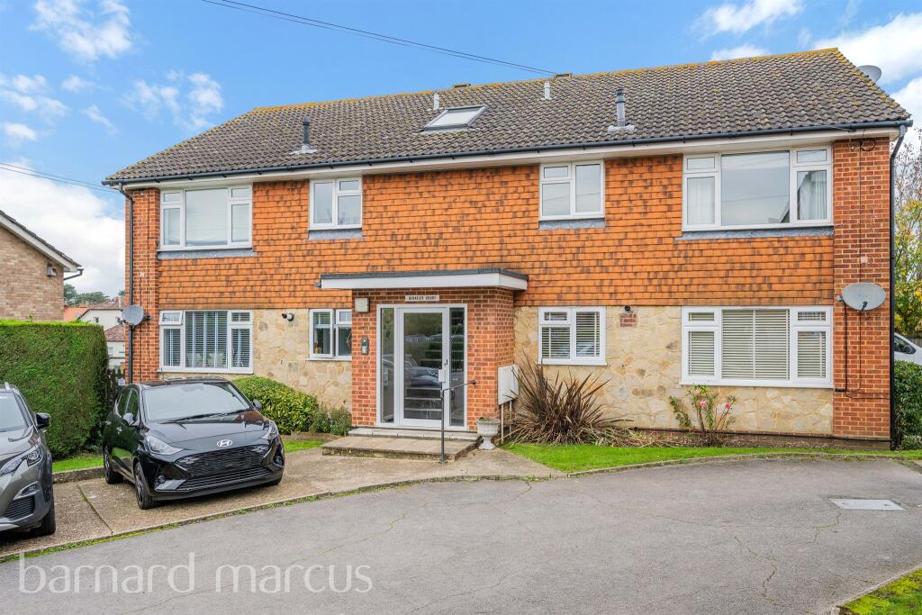 2 bedrooms Apartment in Ashtead, United Kingdom No. 9749
