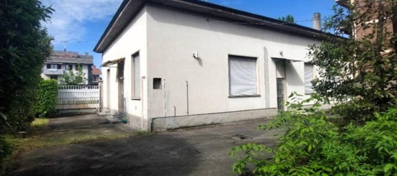 Terrain à Castellanza, Italy 2160m² No. 129346 5