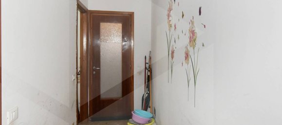 4-Zimmer Wohnung in Legnano, Italy, Nr. 24041 4