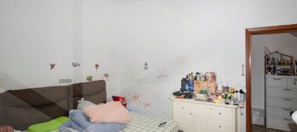 4-Zimmer Wohnung in Legnano, Italy, Nr. 24041 3