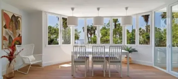 Квартира с 4 спальнями в Малага, Испания № 50284 4