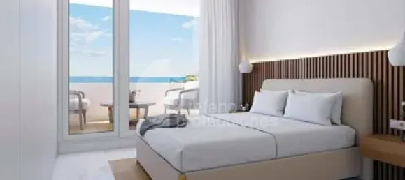 Квартира с 4 спальнями в Малага, Испания № 50284 3