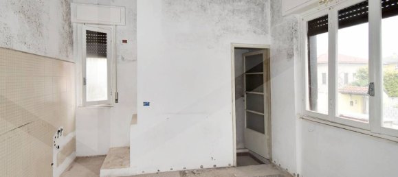 3-Zimmer Villa in Parabiago, Italy, Nr. 25041 13