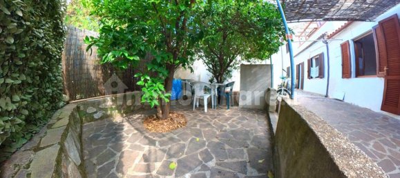 2 bedrooms Apartment in Marciana, Italy No. 349022 4