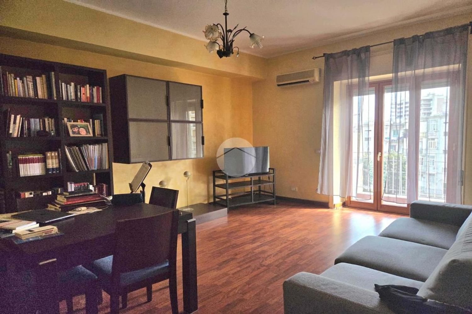 Apartamento de 3 dormitorios en Messina, Italy No. 402316