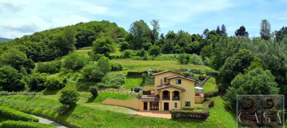 5 غرف نوم فيلا في Castelnuovo di Garfagnana, Italy رقم 712 4