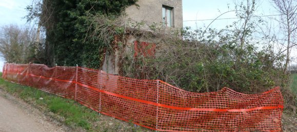 Дом с 6 комнатами в Понцано ди Фермо, Италия № 66098 5