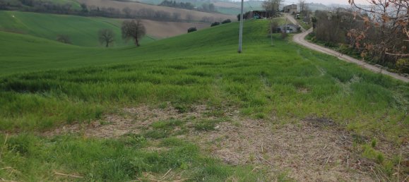 Дом с 6 комнатами в Понцано ди Фермо, Италия № 66098 2