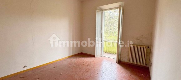 3 Schlafzimmer Wohnung in Florence, Italy, Nr. 158977 4