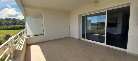 2 Schlafzimmer Wohnung in Porto-Vecchio, France, Nr. 209882 9