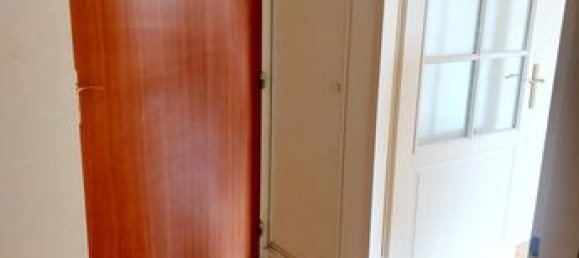 Studio in Levallois-Perret, France No. 315410 7