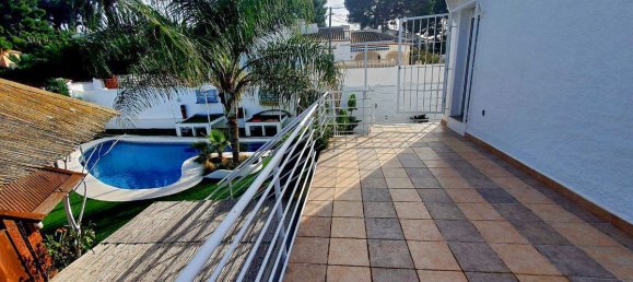 4 bedrooms Villa in Alicante, Spain No. 66934 16