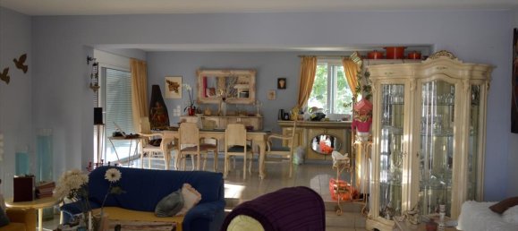 6 bedrooms Commercial property in Palaia Fokaia, Greece No. 6227 5