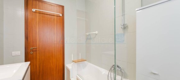 2 bedrooms Apartment in Paese, Italy No. 363771 10