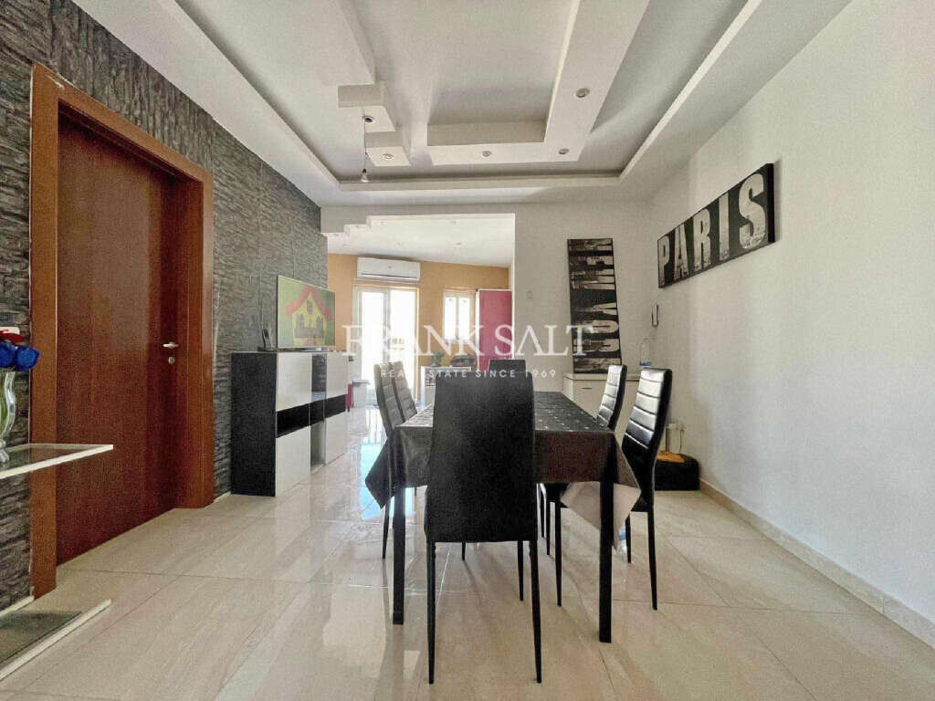 2 bedrooms Apartment in Qormi, Malta No. 2334