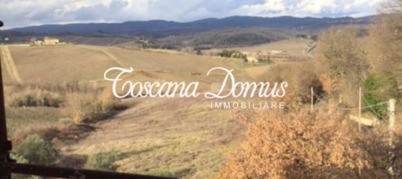 3 rooms Apartment in Siena, Italy No. 29497 2