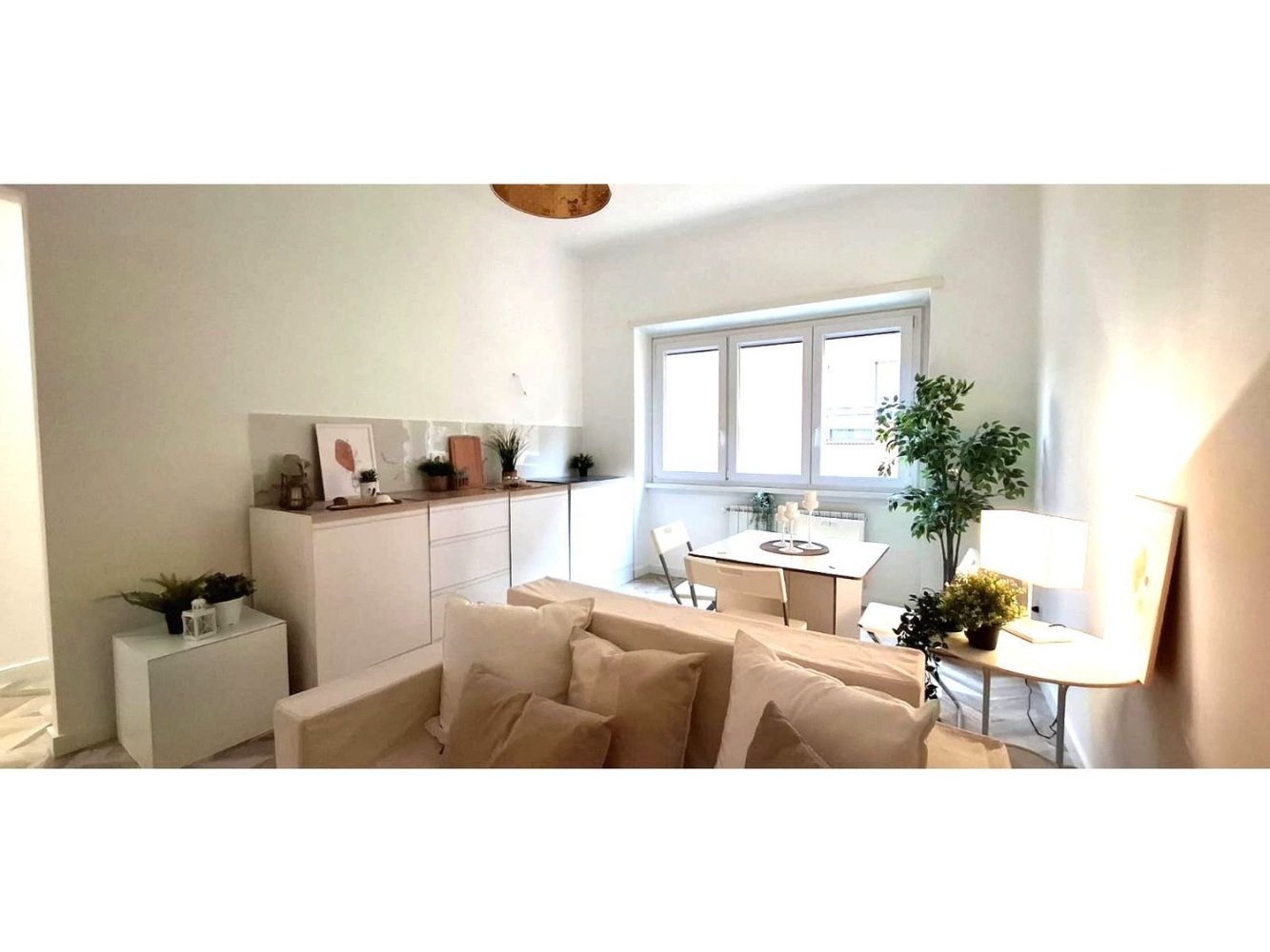 2 rooms Apartment in Rome, Italy No. 16933