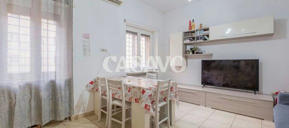 3 rooms Apartment in Rome, Italy No. 219287 2