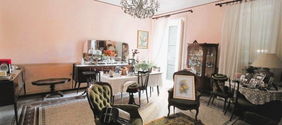 6-salle Appartement à Syracuse, Italy No. 250139 2