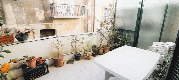 6-salle Appartement à Syracuse, Italy No. 250139 11