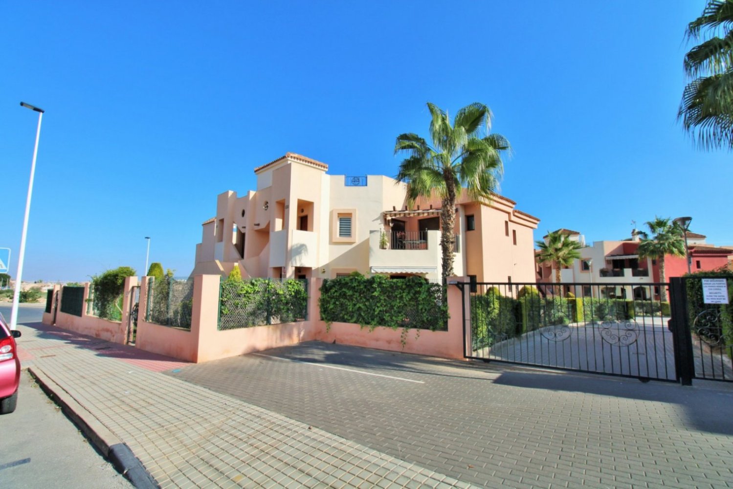 2 bedrooms Apartment in Torrevieja, Spain No. 285882