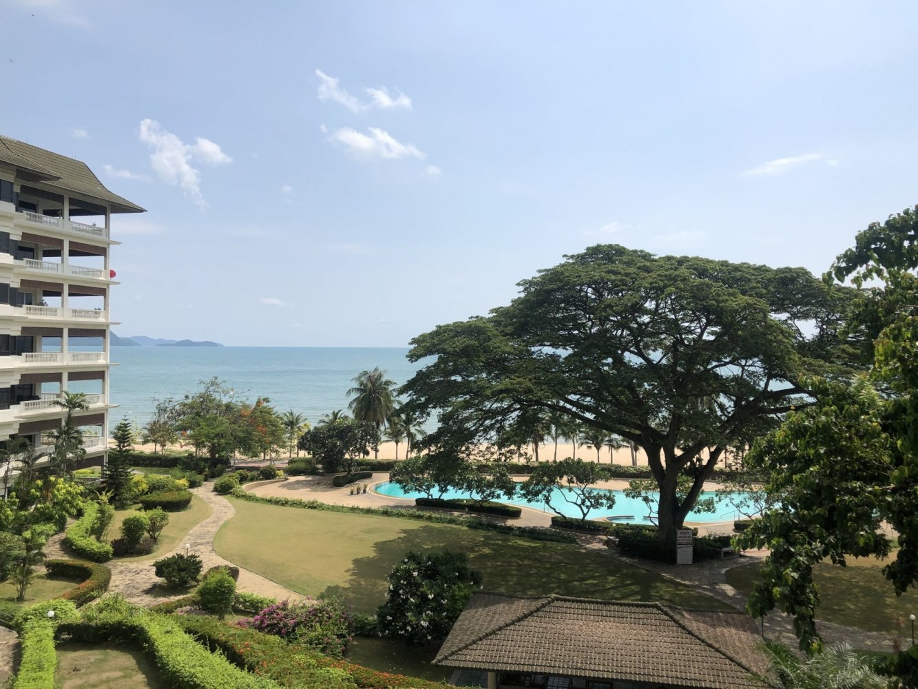 Кондоминиум  с 4 спальнями в Паттайя, Таиланд № 64280